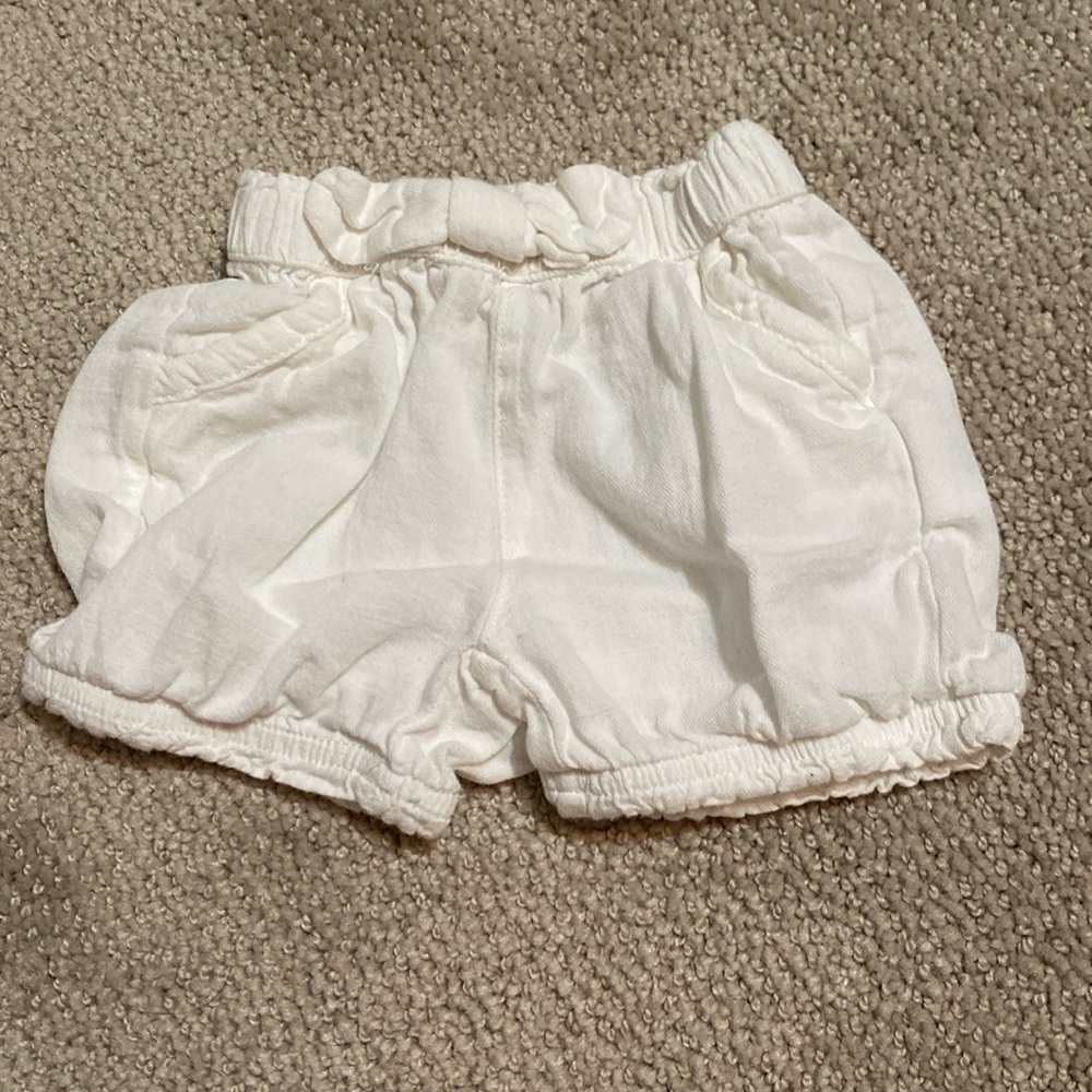 Vignette White Baby Shorts 3-6 months